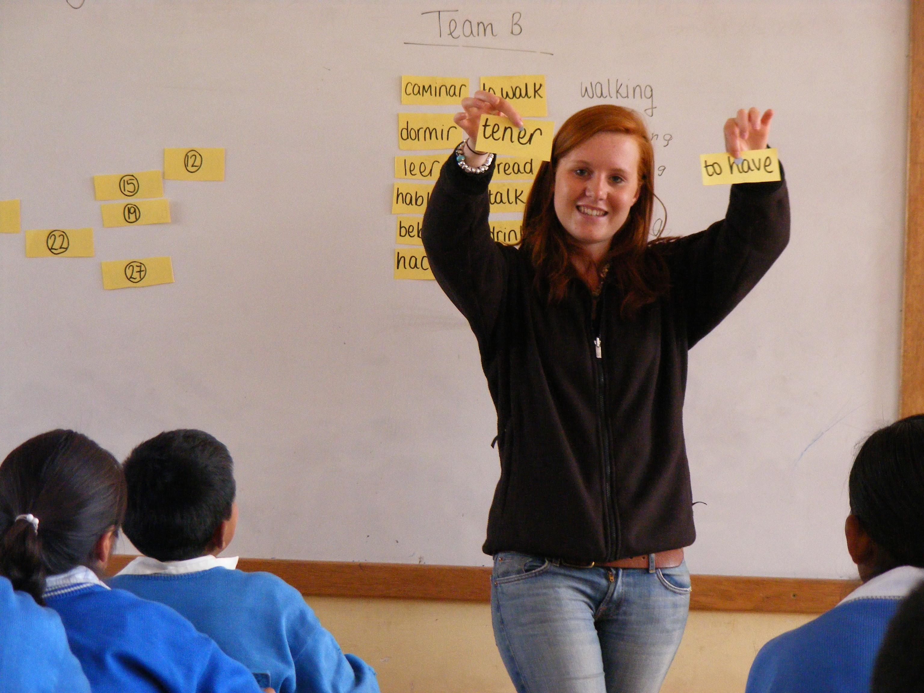 A student studying Spanish in Peru with Projects Abroad also volunteers at a local school as an assistant teacher. On the Spanish Language Course in Peru, a student also volunteers at a local school, helping with English lessons.